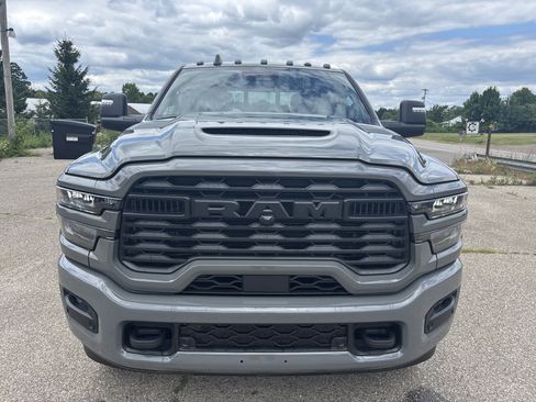 New 2026 RAM 2500 Tradesman AWD/4WD image 11