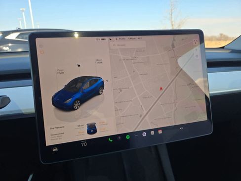 Used 2022 Tesla Model Y Long Range image 26