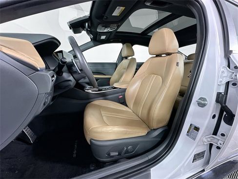 Used 2023 Hyundai Sonata Limited image 4