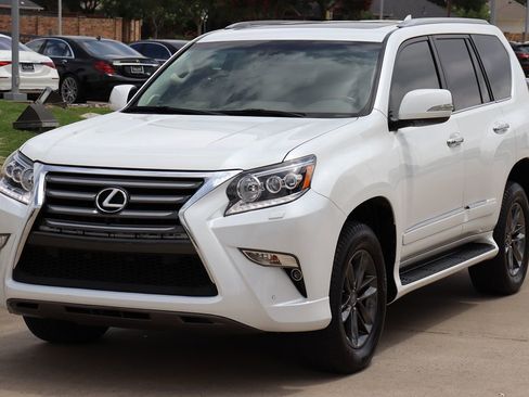 Used 2017 Lexus GX 460 Premium image 5