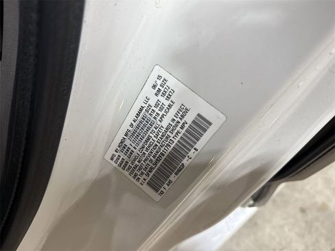 Used 2015 Honda Odyssey Touring Elite image 29