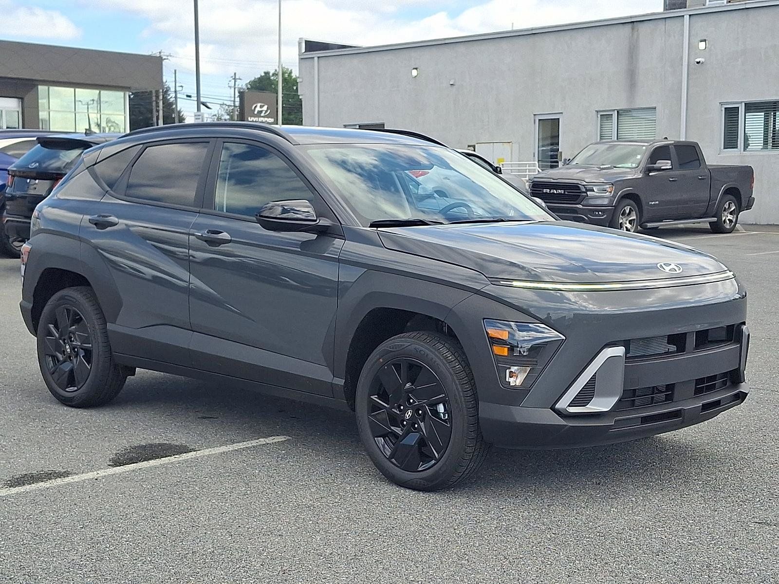 New 2027 Hyundai Kona SEL Sport AWD/4WD image 2