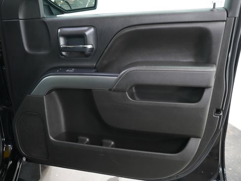 Used 2015 Chevrolet Silverado 1500 LT w/ LT Convenience Package AWD/4WD image 12