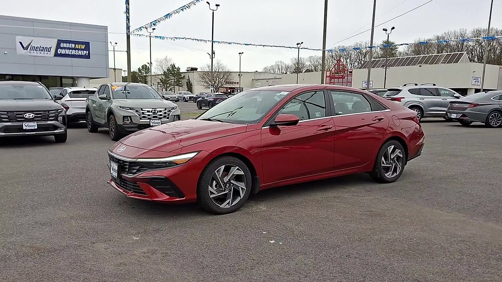 Certified 2024 Hyundai Elantra SEL w/ Convenience Package FWD image 4