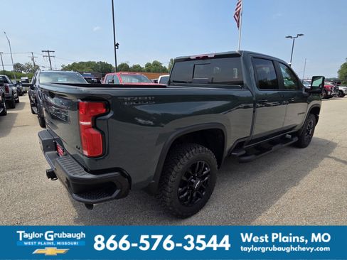 New 2026 Chevrolet Silverado 2500 LT w/ Trail Boss Package AWD/4WD image 9