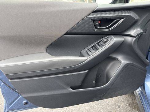 Used 2024 Subaru Crosstrek 2.0i image 15