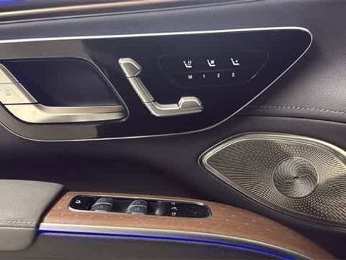 Used 2023 Mercedes-Benz EQS 450+ 4MATIC SUV image 17