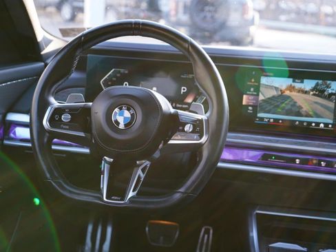 Used 2024 BMW 740i xDrive image 52