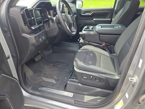 Used 2023 Chevrolet Silverado 1500 LT w/ Protection Package AWD/4WD image 24