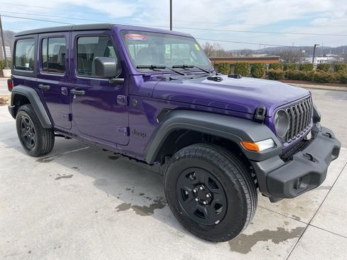 New 2026 Jeep Wrangler Unlimited Sport image 29