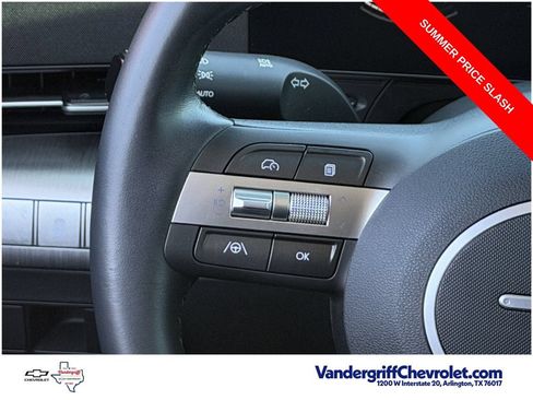 Used 2024 Hyundai Kona SEL FWD image 13
