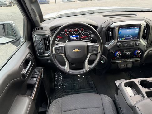 Used 2022 Chevrolet Silverado 1500 LT w/ Bed Protection Package image 14