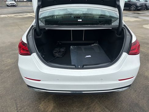 Used 2025 Mercedes-Benz C 300 4MATIC Sedan image 21