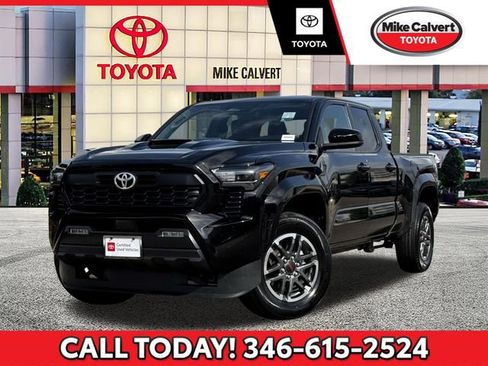 Used 2024 Toyota Tacoma TRD Sport image 1