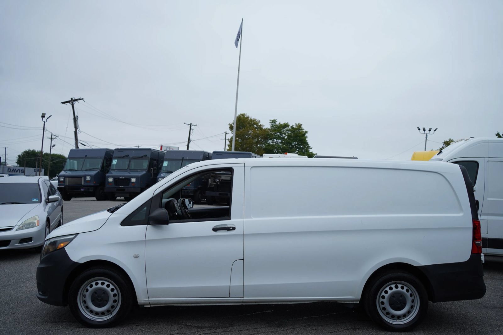 Used 2020 Mercedes-Benz Metris w/ Safety Package image 6