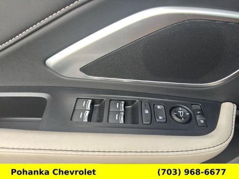 Used 2025 Acura RDX SH-AWD image 25