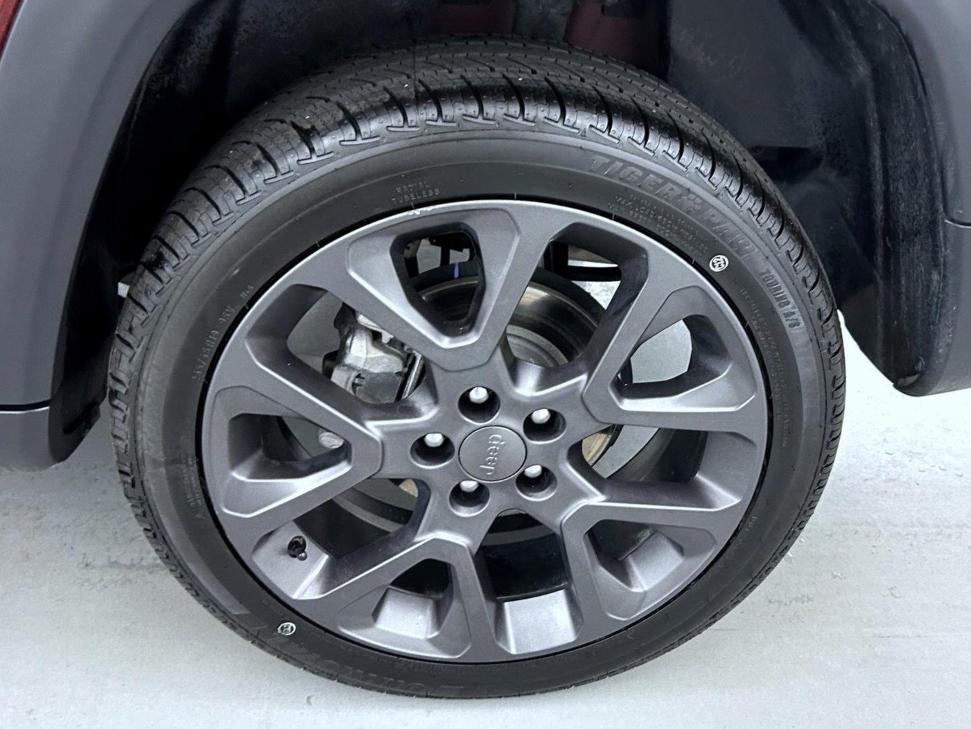 Used 2021 Jeep Compass Latitude AWD/4WD image 23