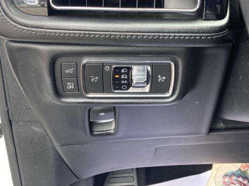 Certified 2022 Lincoln Nautilus Reserve image 31