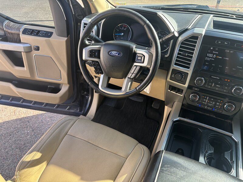 Used 2017 Ford F350 Lariat w/ Lariat Value Package AWD/4WD image 26