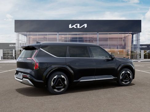 New 2026 Kia EV9 Land AWD/4WD image 6