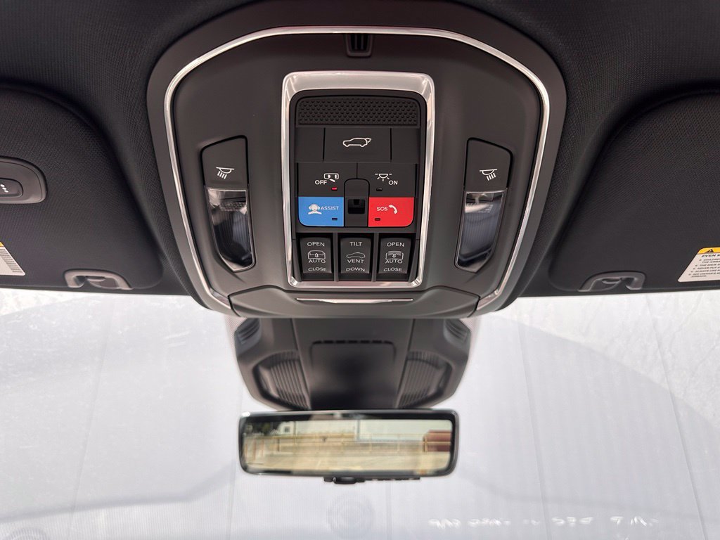 New 2026 Jeep Cherokee Overland w/ Advanced Pro Tech Group AWD/4WD image 33
