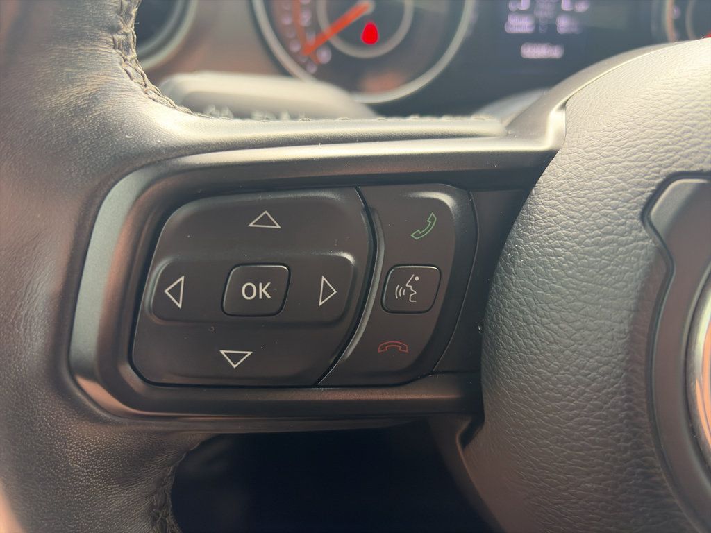 Used 2022 Jeep Gladiator Sport AWD/4WD image 23