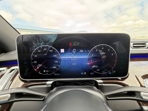 Used 2024 Mercedes-Benz Maybach S 580 4MATIC image 15