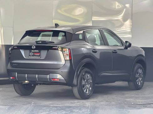 Used 2026 Nissan Kicks S w/ Charging Package FWD image 3