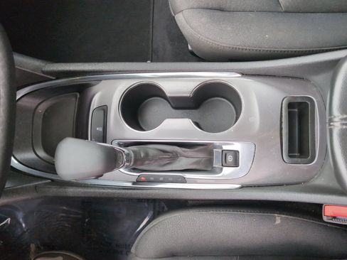 Used 2023 Chevrolet Malibu LT image 20