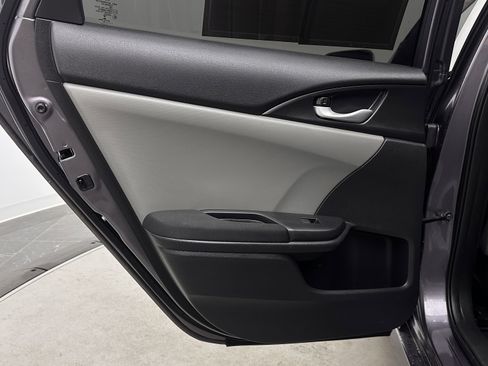 Used 2020 Honda Civic EX image 24