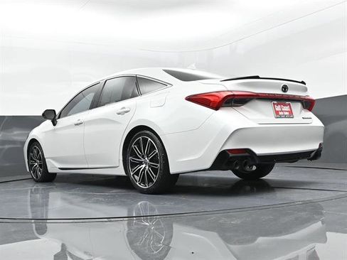 Certified 2021 Toyota Avalon Touring FWD image 34