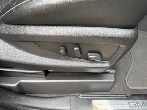 Used 2020 GMC Yukon XL SLT image 58