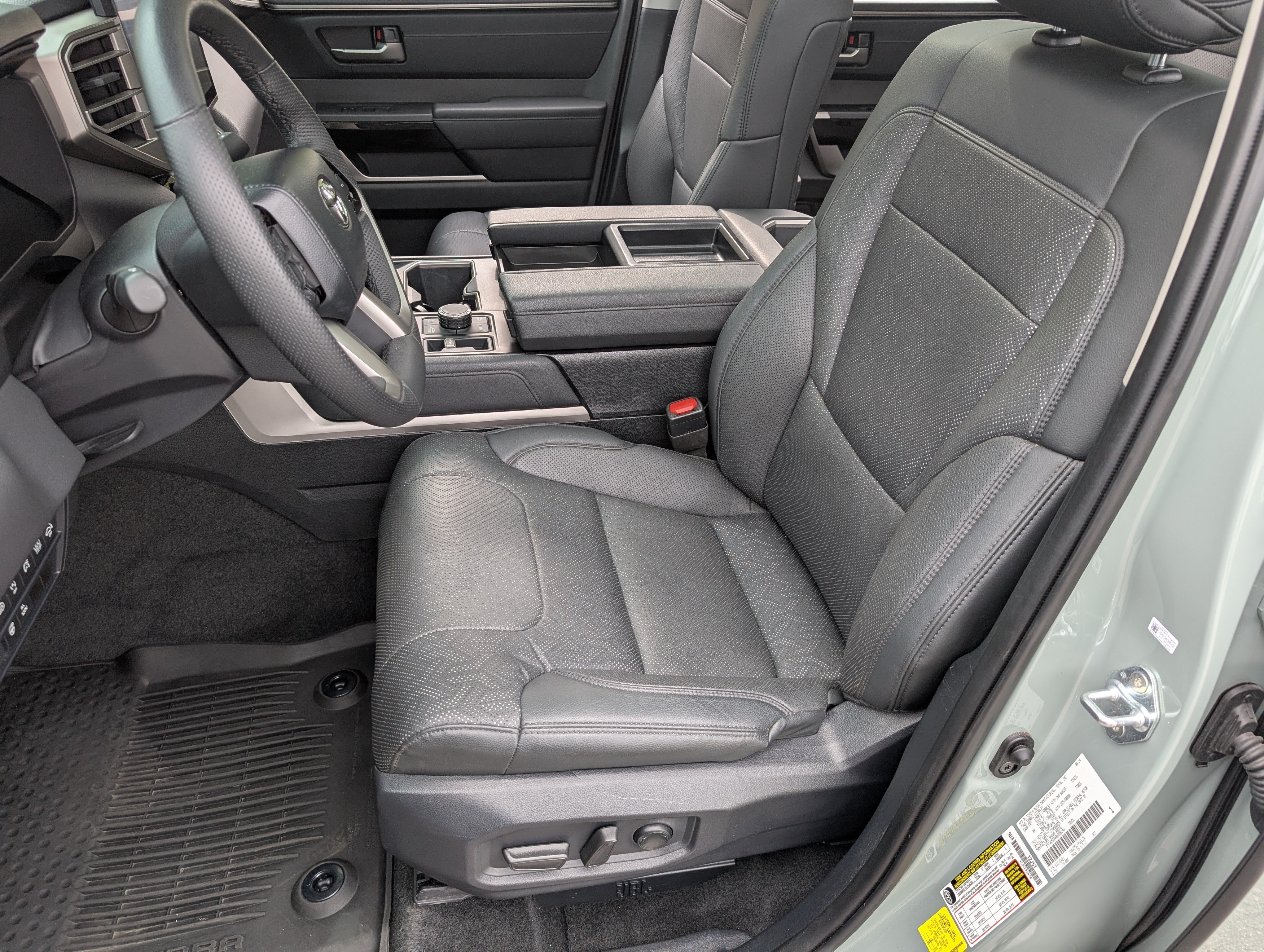 Used 2024 Toyota Tundra Limited w/ TRD Off-Road Package AWD/4WD image 17