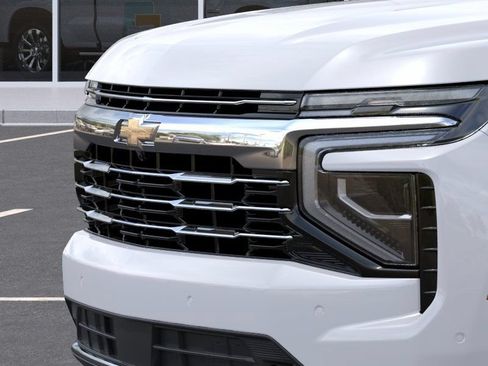 New 2026 Chevrolet Suburban LT w/ Comfort Package RWD image 13