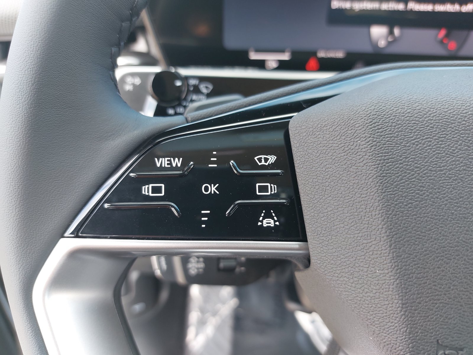 New 2026 Audi Q3 quattro 2.0T AWD/4WD image 17