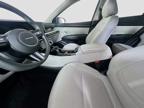Used 2025 Hyundai Tucson SEL FWD image 13