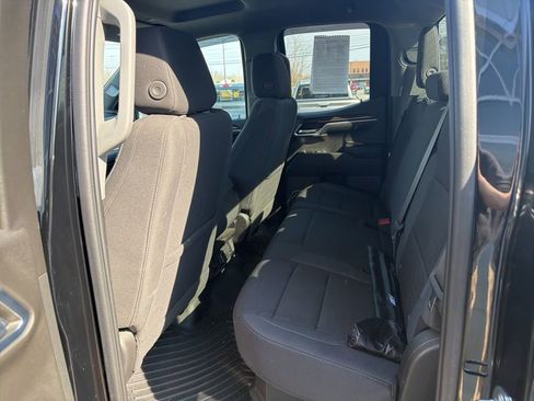 Used 2023 Chevrolet Silverado 1500 LT image 13