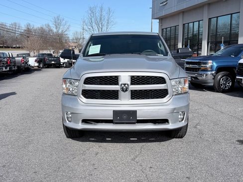 Used 2015 RAM 1500 Express image 2