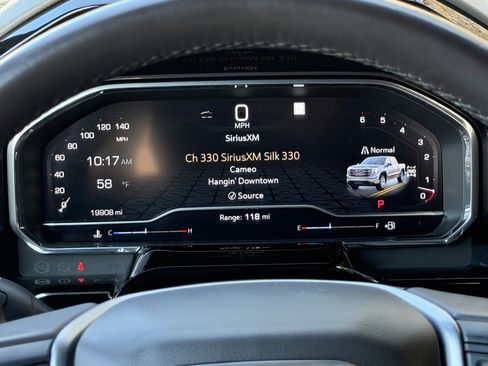 Used 2022 GMC Sierra 1500 SLT w/ SLT Premium Plus Package image 41