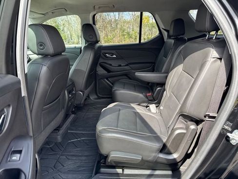 Used 2020 Chevrolet Traverse RS w/ LPO, Floor Liner Package image 6