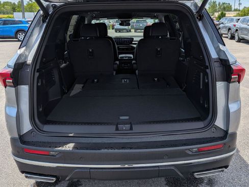 New 2026 Buick Enclave Preferred AWD/4WD image 10