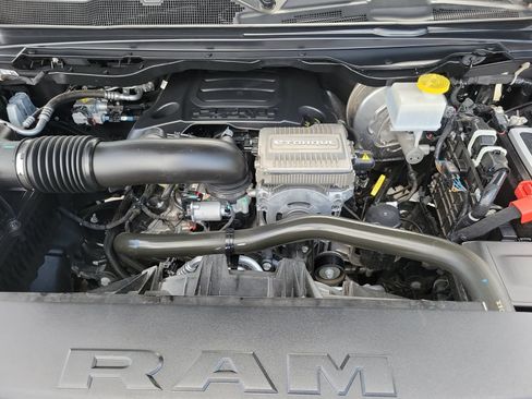 Used 2024 RAM 1500 Big Horn RWD image 40