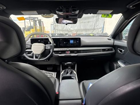 Certified 2025 Kia K4 EX w/ GT-Line Sunroof Package FWD image 18