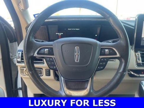 Used 2020 Lincoln Navigator L Reserve w/ Luxury Package image 28