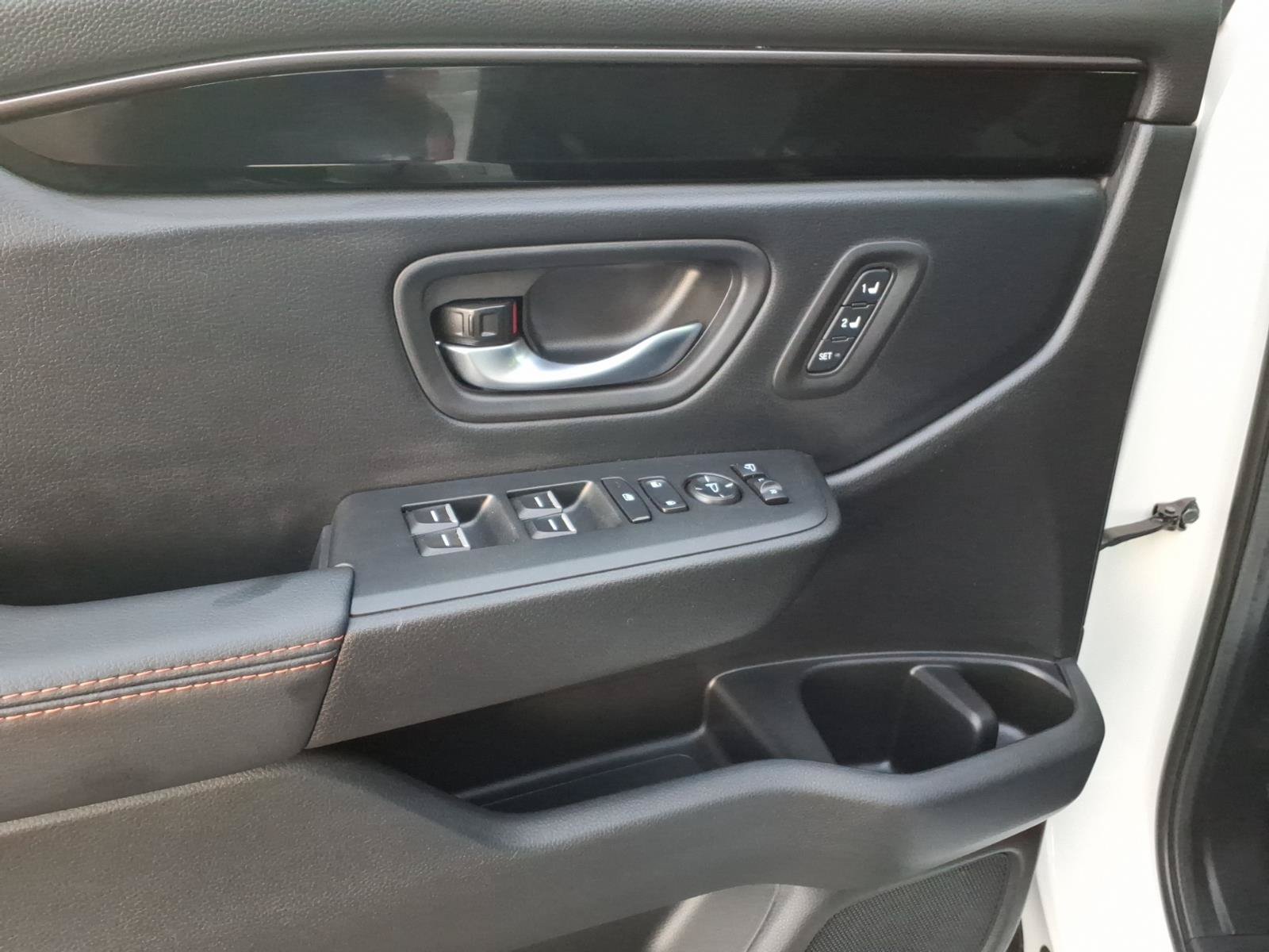 Used 2025 Honda Pilot TrailSport image 22