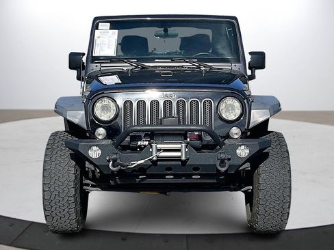 Certified 2018 Jeep Wrangler Sport image 3