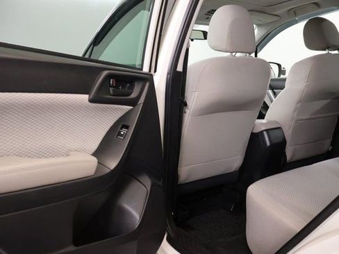 Used 2018 Subaru Forester 2.5i Premium image 28