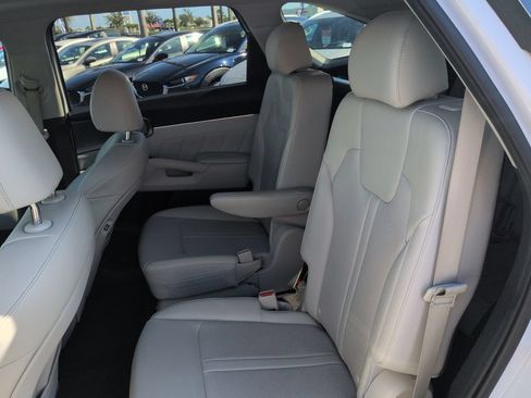 Used 2022 Kia Sorento SX AWD/4WD image 14