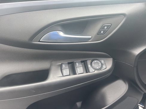 Used 2026 Buick Envista Sport Touring FWD image 13