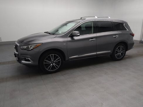 Used 2017 INFINITI QX60 Luxe w/ Deluxe Technology Package AWD/4WD image 2
